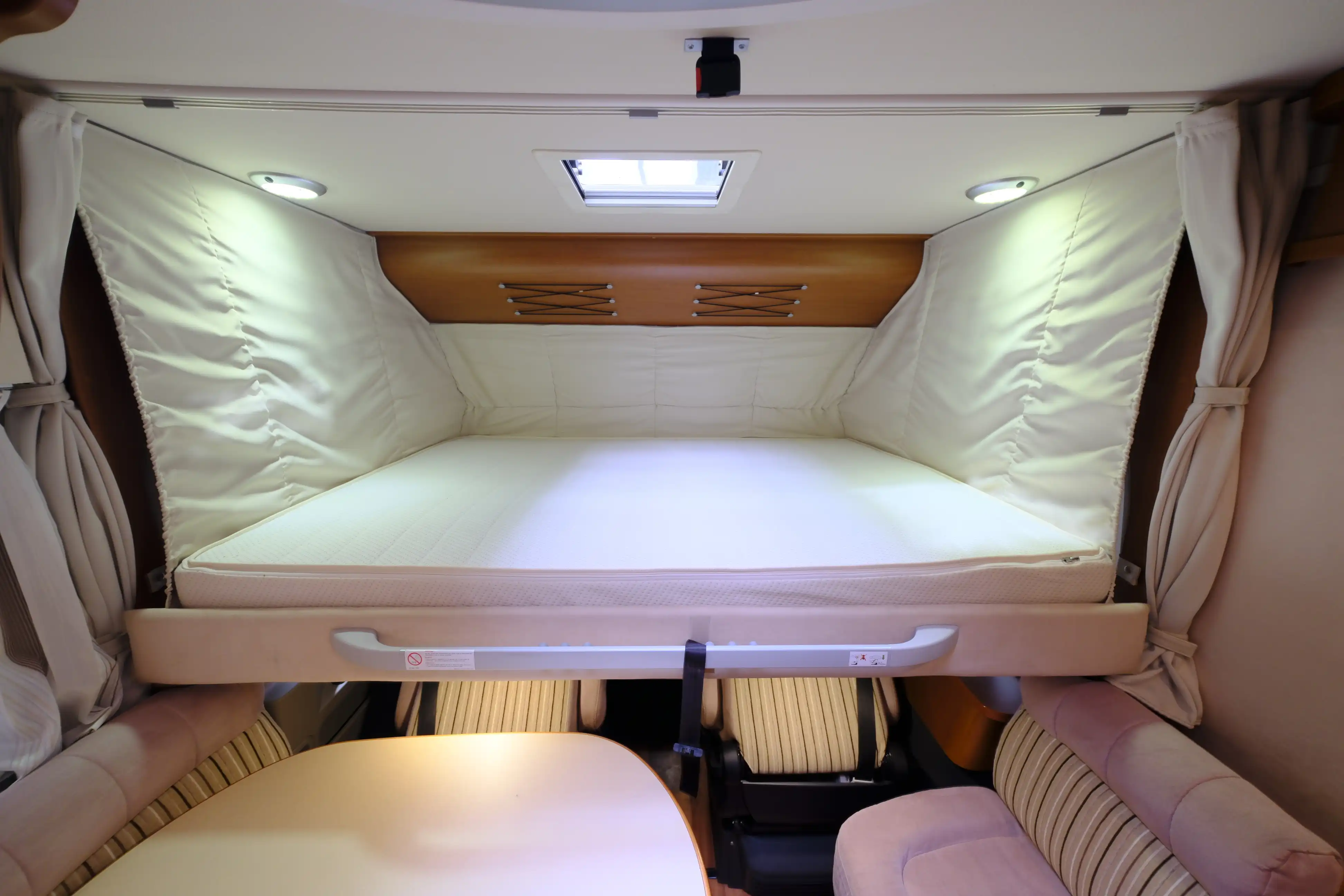 HYMER-ERIBA B 594 - Ansicht 12